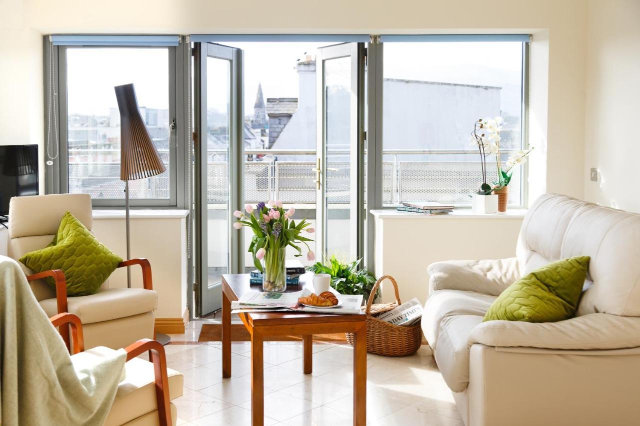 Park Place Apartments คิลลาร์นีย์ ภายนอก รูปภาพ